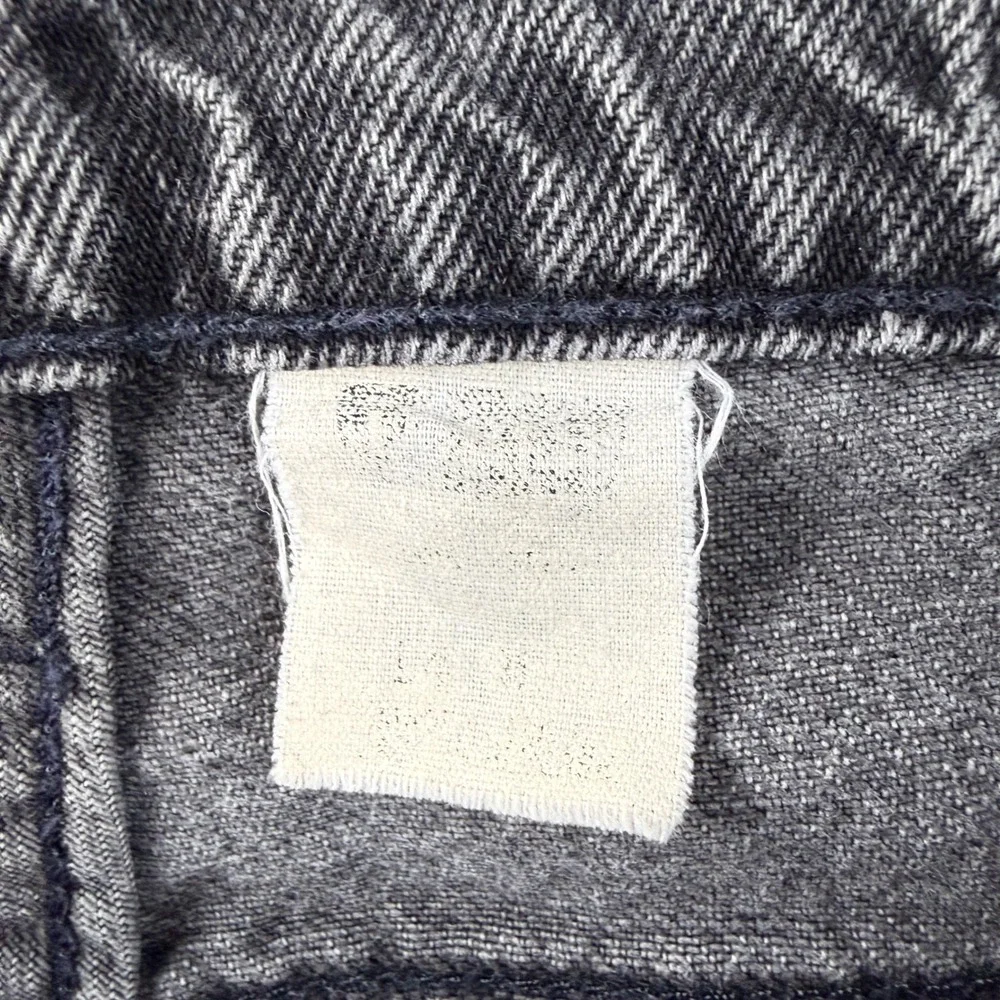 Vintage Levis 16551 Jeans Women's 32x31 Black High Rise Tapered Mom USA Made